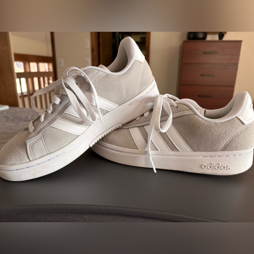 Adidas Classic Trainers